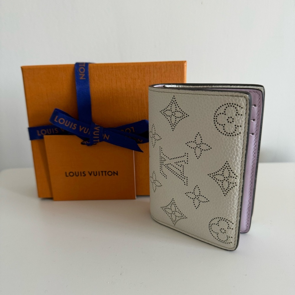 Louis Vuitton *Japan Exclusive* Portfolio Claire Wallet